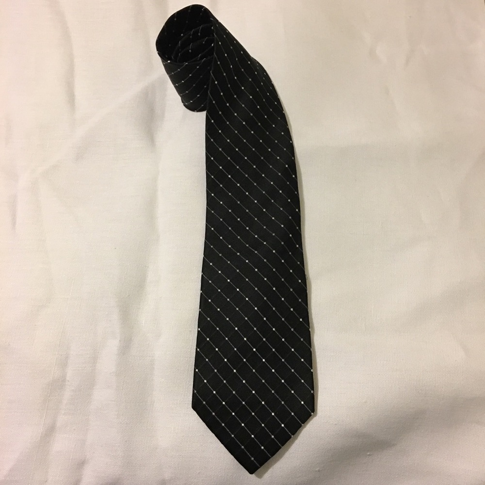 Geoffrey Beene • Silk Tie - Picture 2 of 5